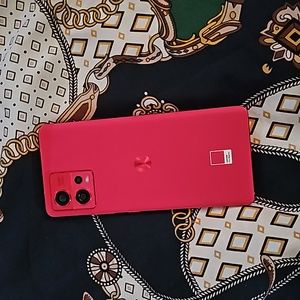 Moto edge 30 fusion barbie pink